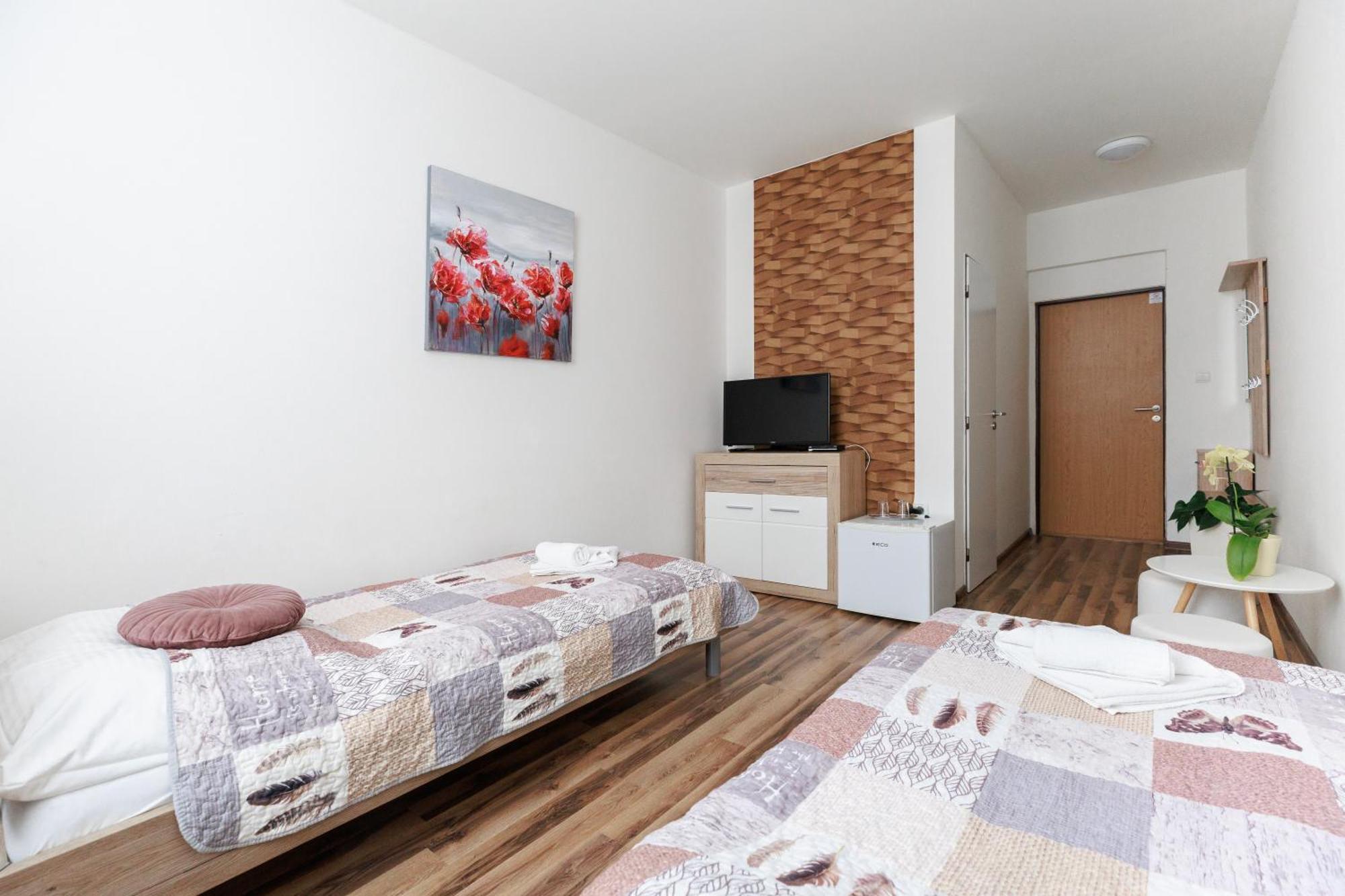Agro Complex Apartments Nitra Room photo